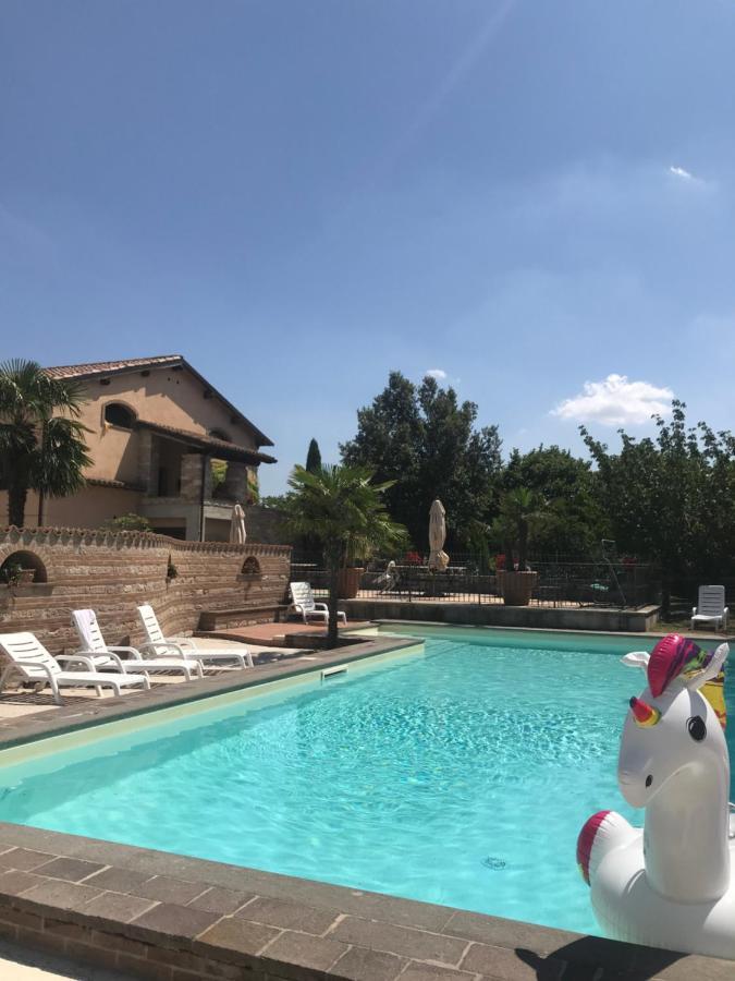Residenza Le Querce Bilocale Villa Fossato di Vico Buitenkant foto